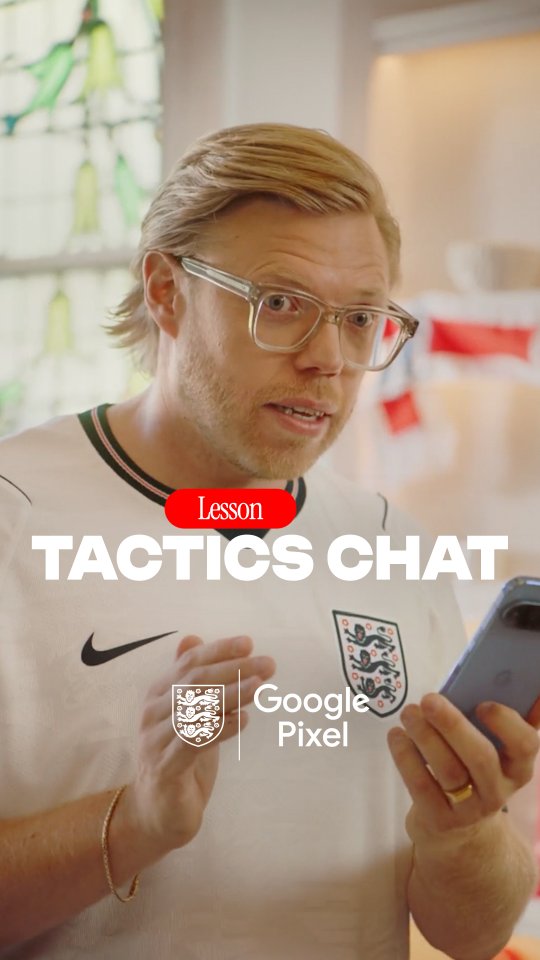 Google Pixel: Tactics Chat
